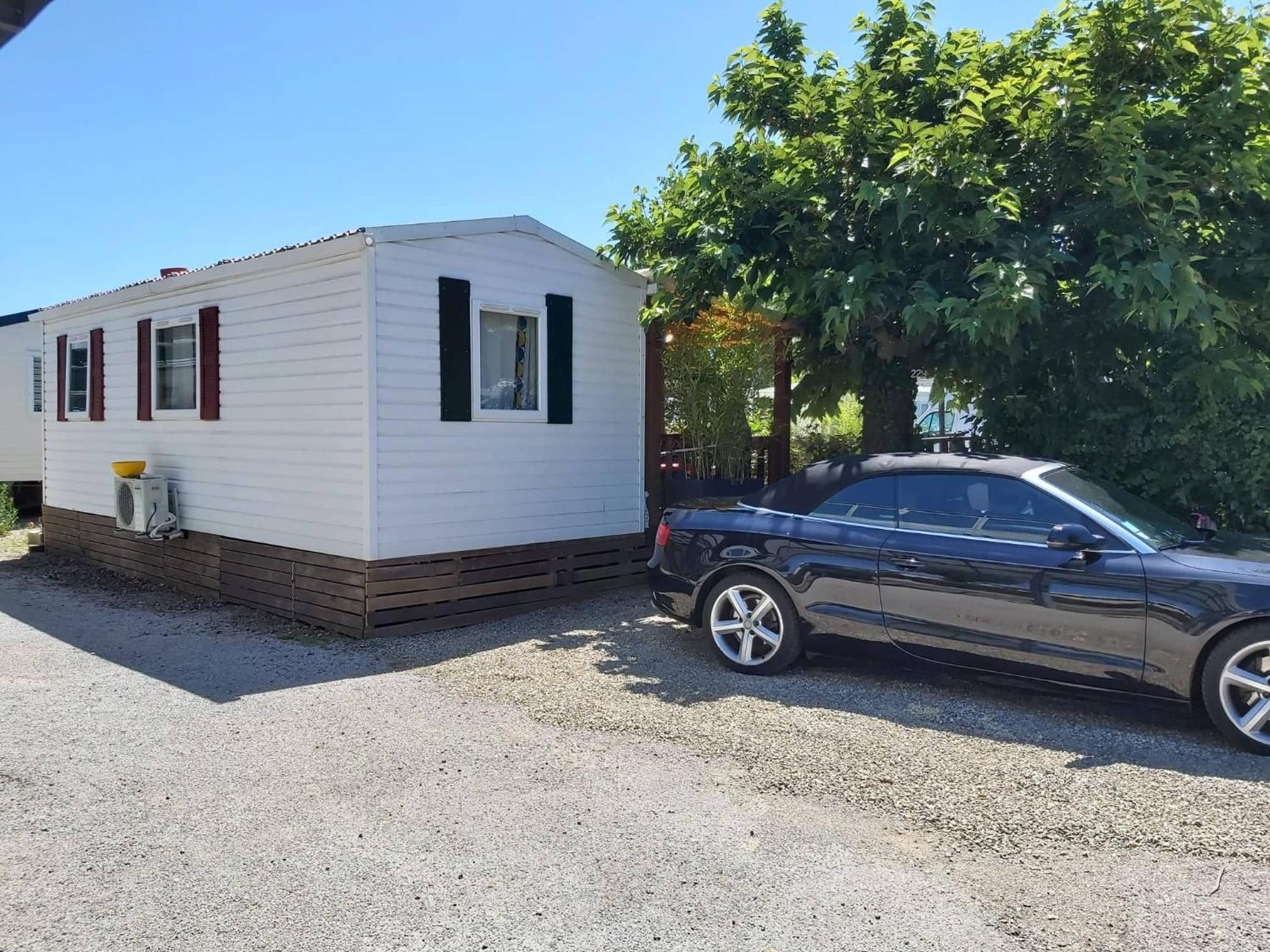 Vacances Familiales Dans Camping Avec Piscine Frejus Bagian luar foto