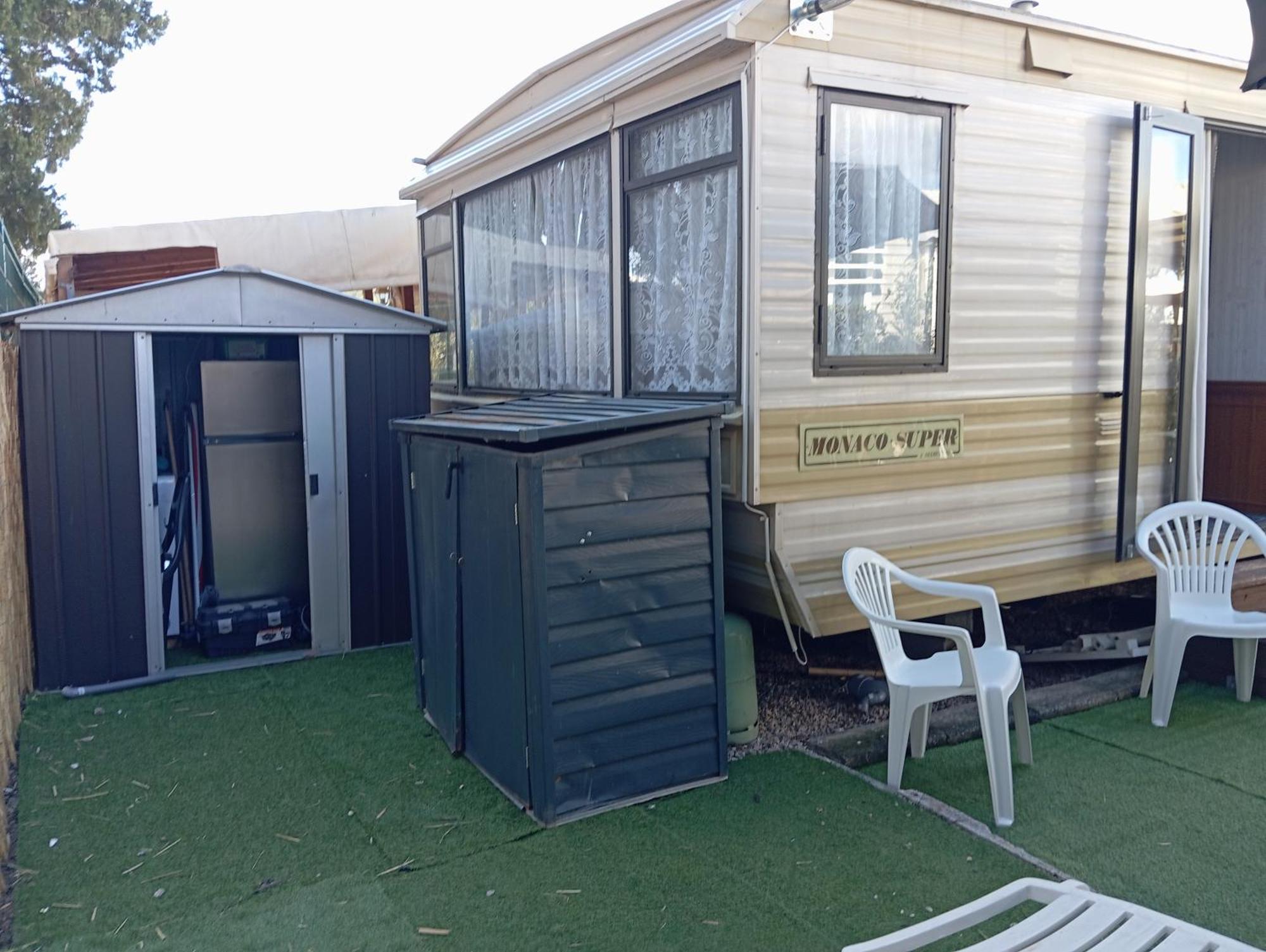 Vacances Familiales Dans Camping Avec Piscine Frejus Ruang foto