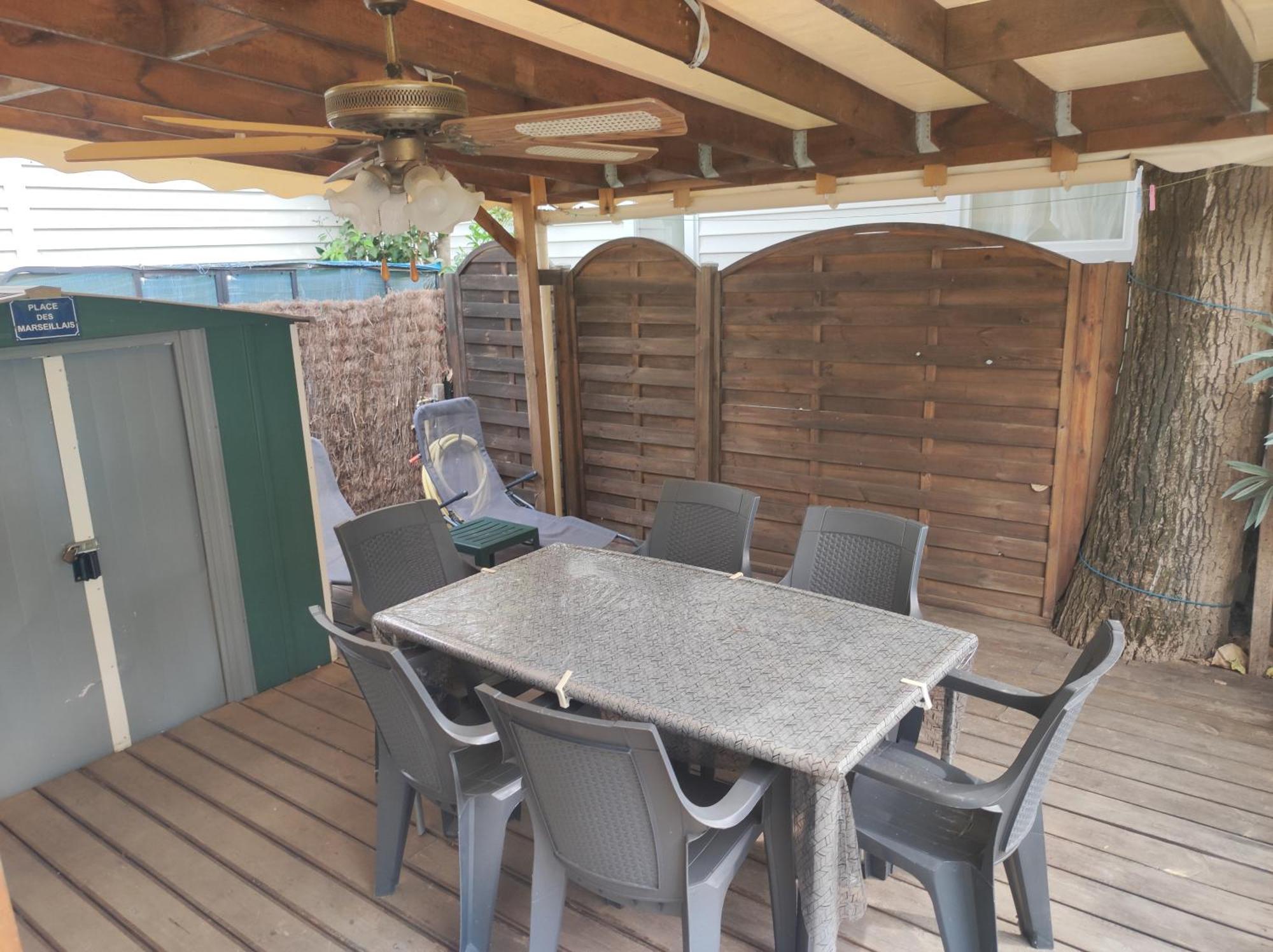 Vacances Familiales Dans Camping Avec Piscine Frejus Ruang foto