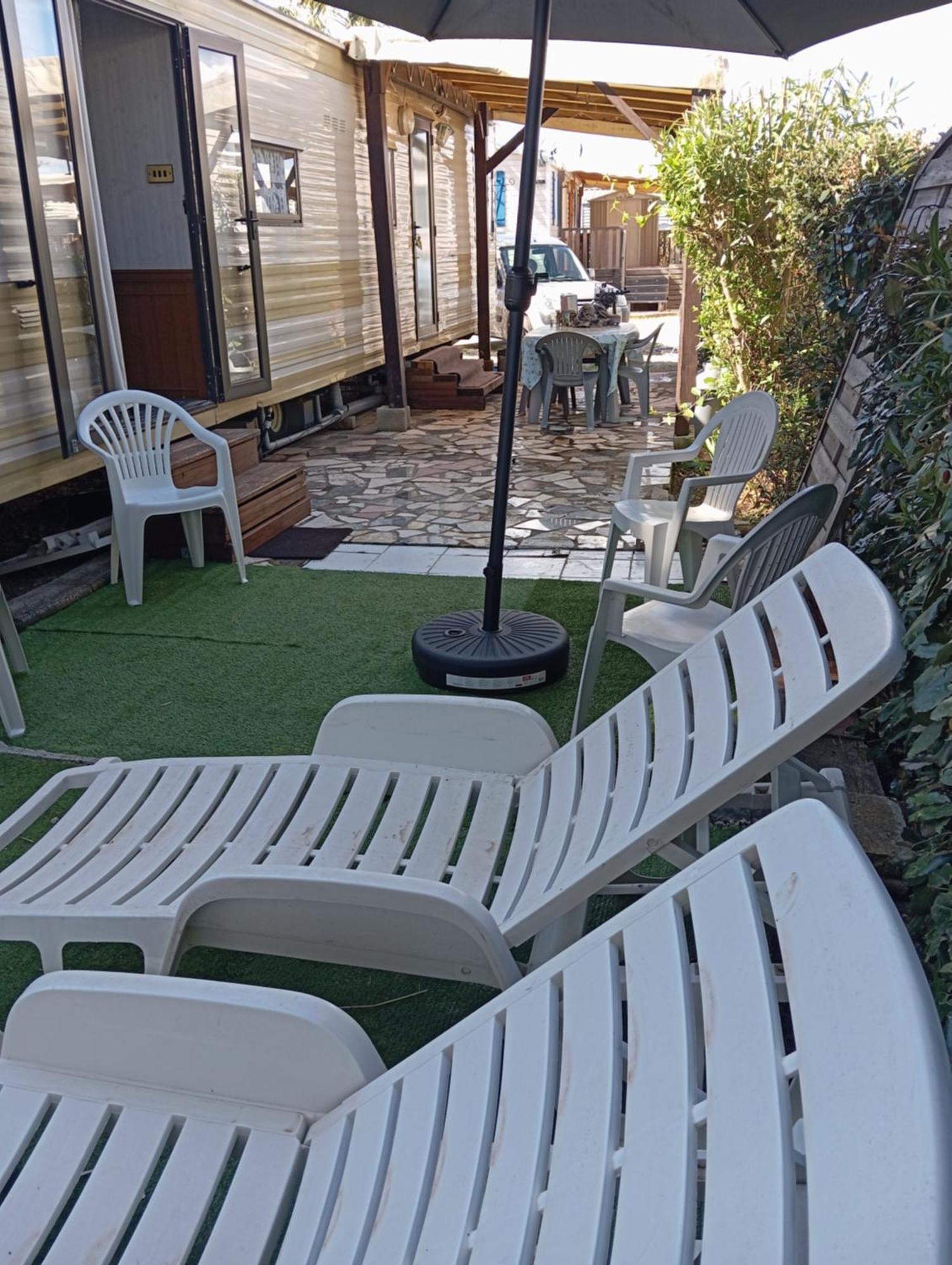Vacances Familiales Dans Camping Avec Piscine Frejus Ruang foto