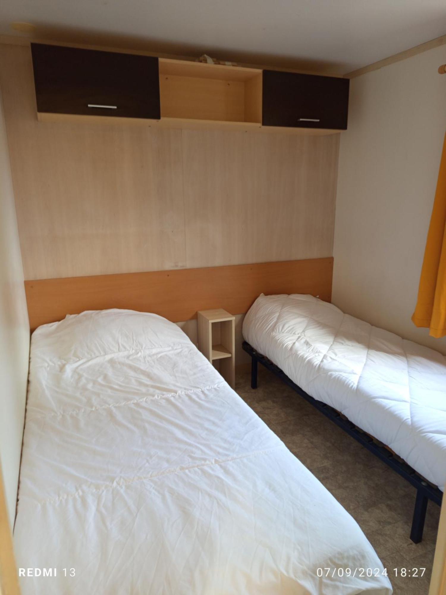 Vacances Familiales Dans Camping Avec Piscine Frejus Bagian luar foto