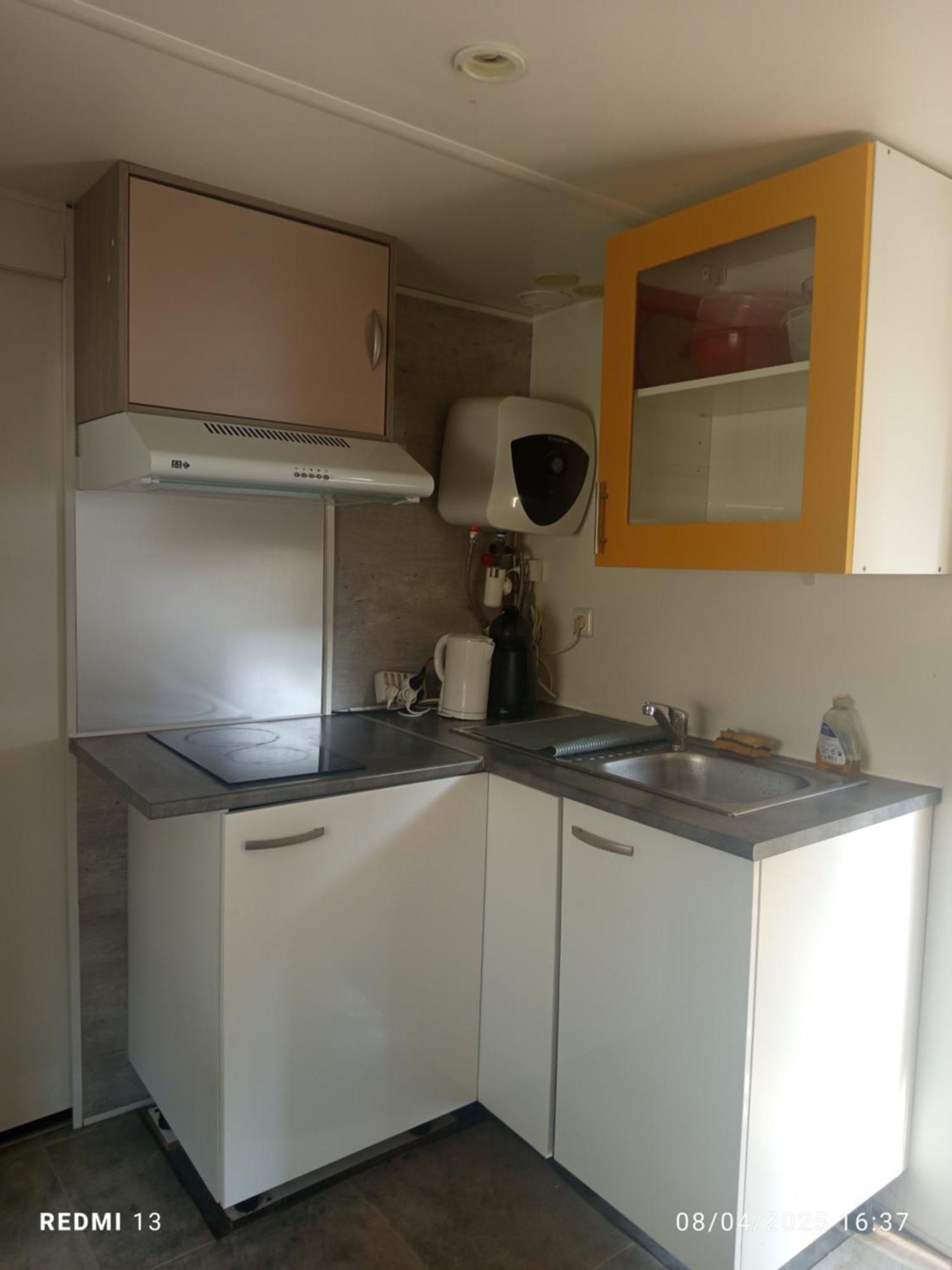 Vacances Familiales Dans Camping Avec Piscine Frejus Ruang foto
